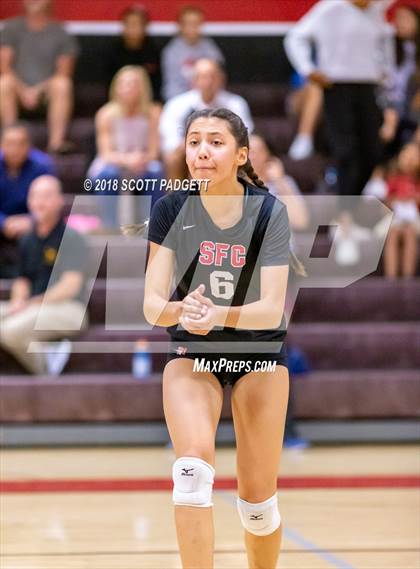 Thumbnail 1 in Point Loma vs. Santa Fe Christian (CIF SDS Division I Semifinal) photogallery.