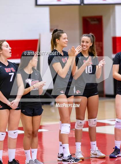 Thumbnail 1 in Point Loma vs. Santa Fe Christian (CIF SDS Division I Semifinal) photogallery.