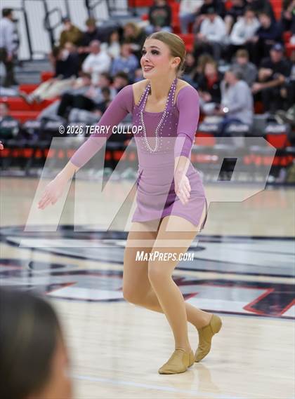 Thumbnail 2 in Alta "Hawkettes" photogallery.