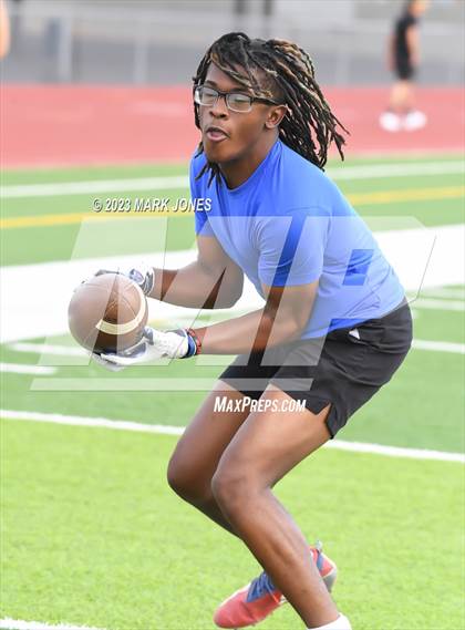 Thumbnail 2 in Thunderbird vs. North Canyon (Goldwater 7v7) photogallery.