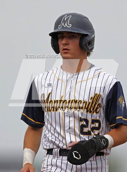 Thumbnail 3 in Montoursville vs. Indiana (PIAA 4A Championship) photogallery.