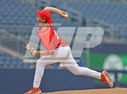 Thumbnail 2 in Montoursville vs. Indiana (PIAA 4A Championship) photogallery.