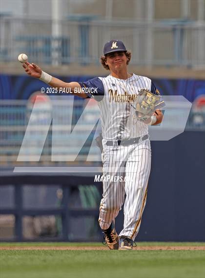 Thumbnail 1 in Montoursville vs. Indiana (PIAA 4A Championship) photogallery.