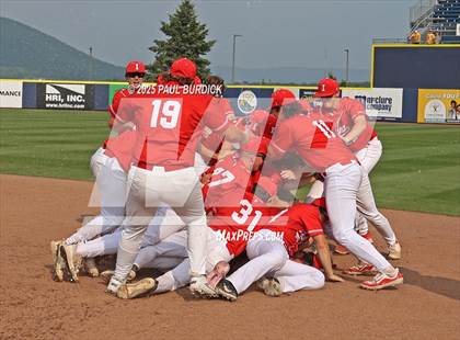 Thumbnail 2 in Montoursville vs. Indiana (PIAA 4A Championship) photogallery.