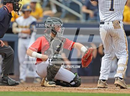 Thumbnail 2 in Montoursville vs. Indiana (PIAA 4A Championship) photogallery.