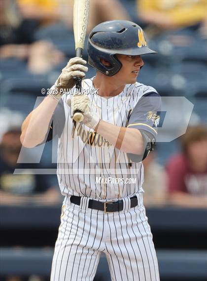 Thumbnail 3 in Montoursville vs. Indiana (PIAA 4A Championship) photogallery.