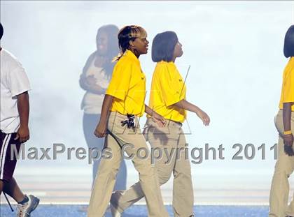 Thumbnail 3 in Baltimore Dunbar vs. Washington Dunbar (I-95 Kickoff Classic) photogallery.