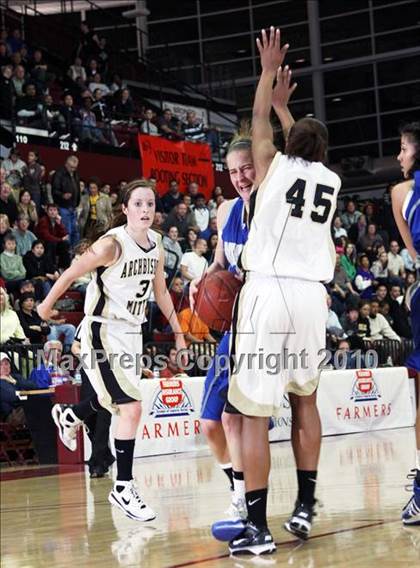 Thumbnail 3 in Archbishop Mitty vs. Presentation (CIF CCS D2 Final) photogallery.