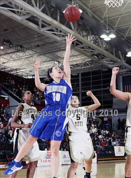 Thumbnail 3 in Archbishop Mitty vs. Presentation (CIF CCS D2 Final) photogallery.