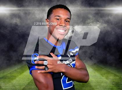 Thumbnail 2 in Chandler (Preseason Early Contenders Photo Shoot)  photogallery.