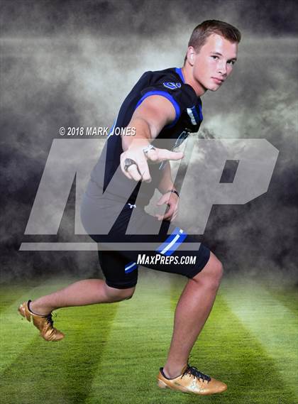 Thumbnail 2 in Chandler (Preseason Early Contenders Photo Shoot)  photogallery.