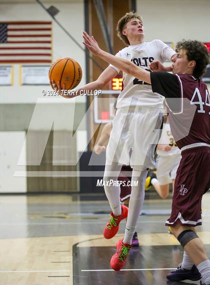 Thumbnail 3 in Lone Peak @ Cottonwood (Sophomore) photogallery.