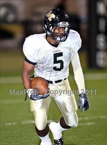 Thumbnail 1 in Mansfield @ Mansfield Timberview photogallery.