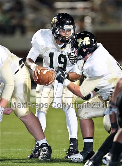 Thumbnail 3 in Mansfield @ Mansfield Timberview photogallery.