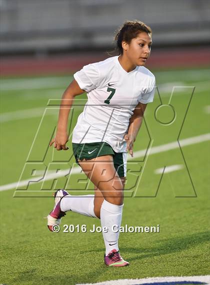 Thumbnail 1 in Lee [Robert E.] vs Holmes (Gustafson Stadium) photogallery.
