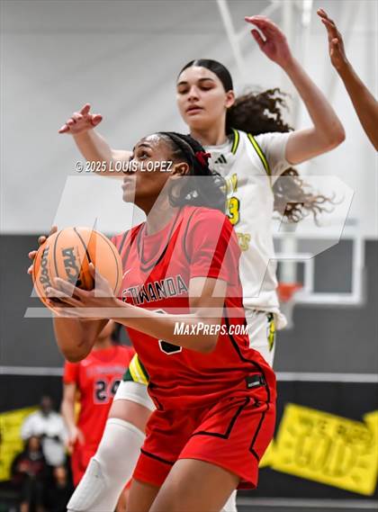 Thumbnail 2 in Etiwanda @ Ontario Christian (CIF Southern Regional Open DIV Championship) photogallery.