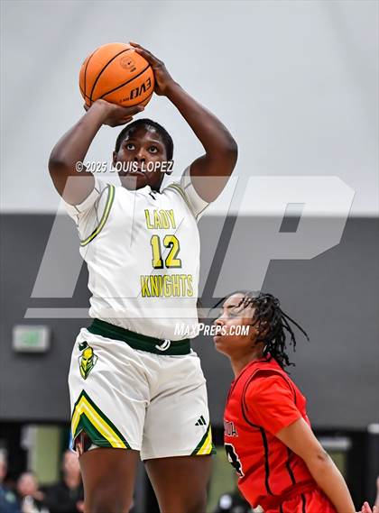 Thumbnail 2 in Etiwanda @ Ontario Christian (CIF Southern Regional Open DIV Championship) photogallery.