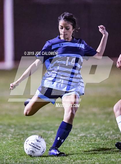 Thumbnail 1 in Johnson vs MacArthur [Douglas] photogallery.
