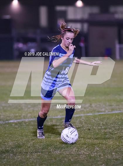 Thumbnail 3 in Johnson vs MacArthur [Douglas] photogallery.