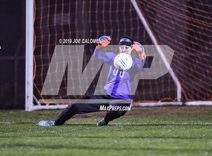 Thumbnail 3 in Johnson vs MacArthur [Douglas] photogallery.