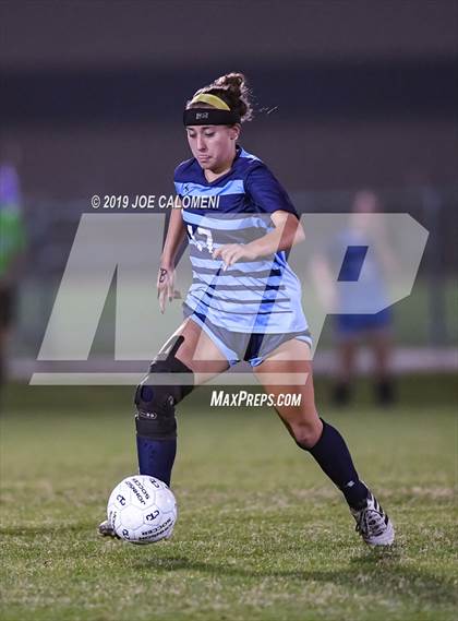 Thumbnail 1 in Johnson vs MacArthur [Douglas] photogallery.