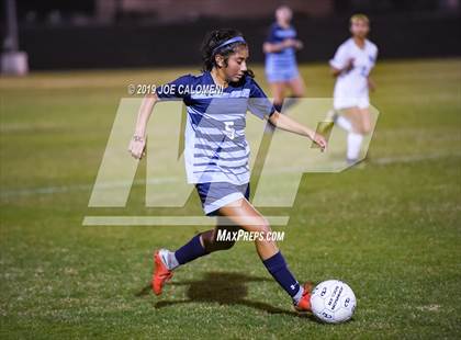 Thumbnail 1 in Johnson vs MacArthur [Douglas] photogallery.