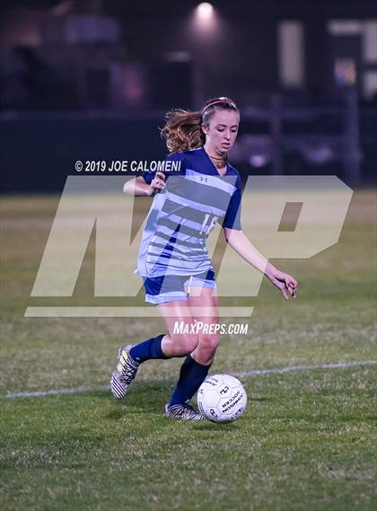Thumbnail 1 in Johnson vs MacArthur [Douglas] photogallery.