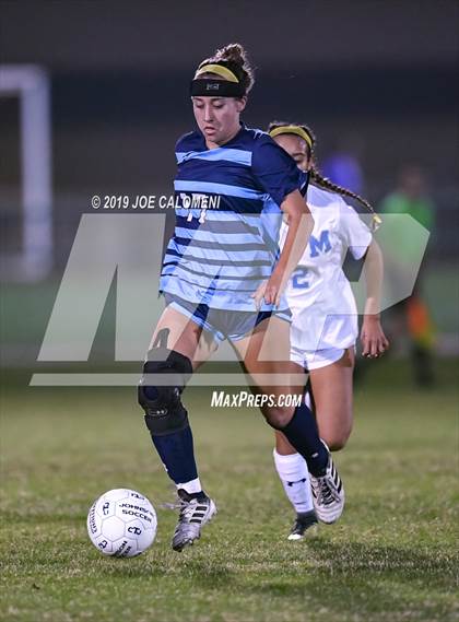 Thumbnail 2 in Johnson vs MacArthur [Douglas] photogallery.