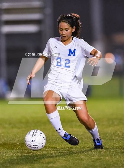 Thumbnail 3 in Johnson vs MacArthur [Douglas] photogallery.