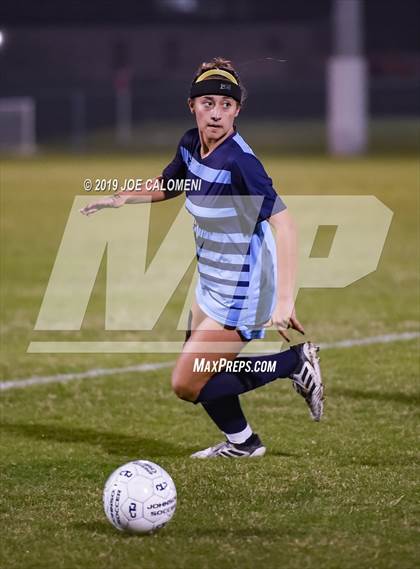 Thumbnail 1 in Johnson vs MacArthur [Douglas] photogallery.