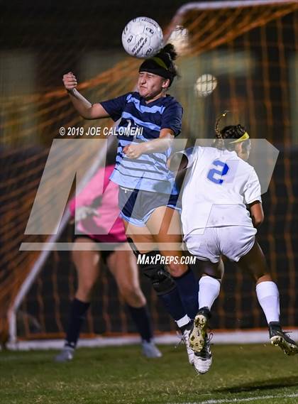 Thumbnail 3 in Johnson vs MacArthur [Douglas] photogallery.