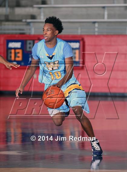 Thumbnail 2 in Putnam City West @ Seguin (Thanksgiving Hoopfest) photogallery.