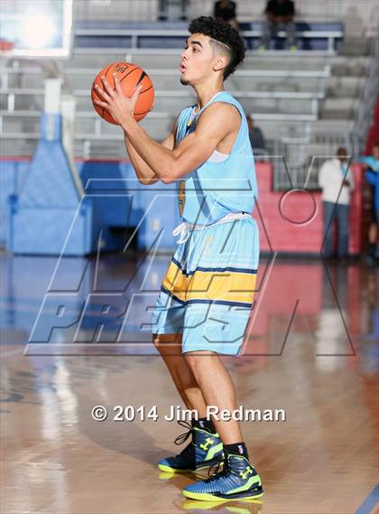 Thumbnail 2 in Putnam City West @ Seguin (Thanksgiving Hoopfest) photogallery.