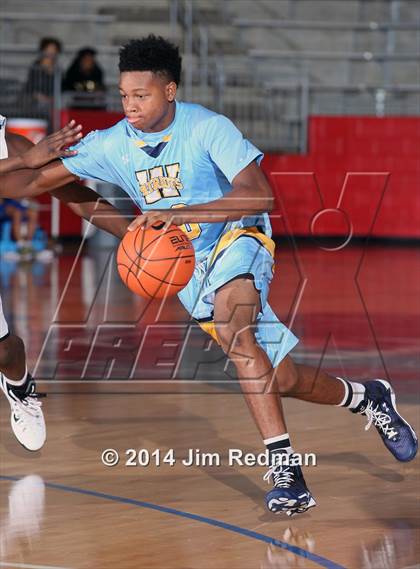 Thumbnail 2 in Putnam City West @ Seguin (Thanksgiving Hoopfest) photogallery.