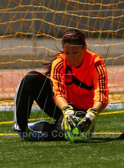 Thumbnail 1 in Benicia vs. Rio Americano (CIF SJS D3 Final) photogallery.