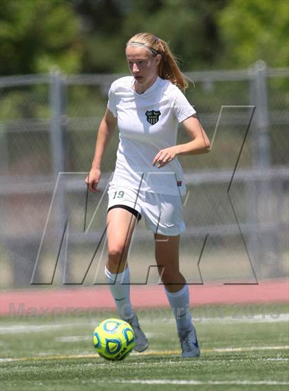 Thumbnail 2 in Benicia vs. Rio Americano (CIF SJS D3 Final) photogallery.