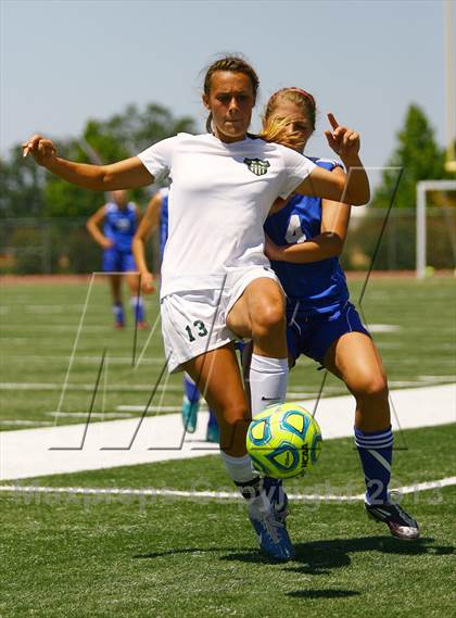 Thumbnail 2 in Benicia vs. Rio Americano (CIF SJS D3 Final) photogallery.