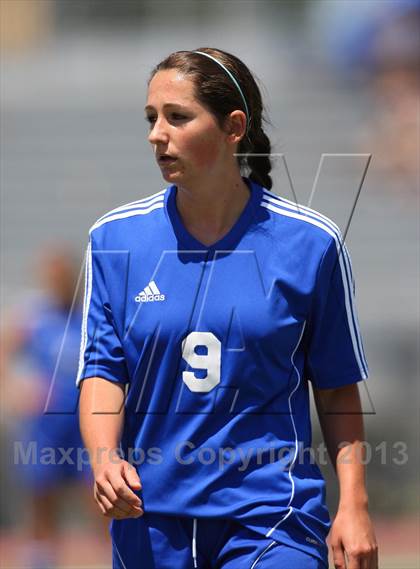 Thumbnail 1 in Benicia vs. Rio Americano (CIF SJS D3 Final) photogallery.