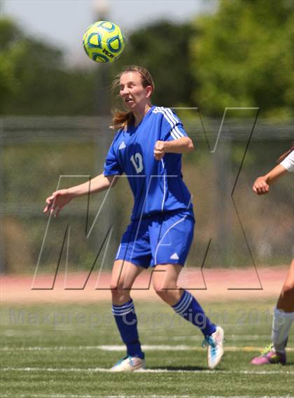 Thumbnail 1 in Benicia vs. Rio Americano (CIF SJS D3 Final) photogallery.