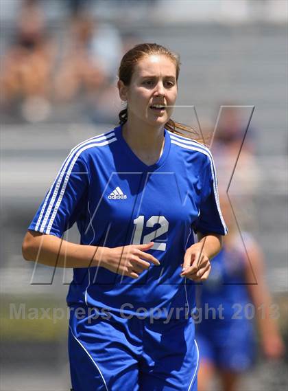 Thumbnail 1 in Benicia vs. Rio Americano (CIF SJS D3 Final) photogallery.