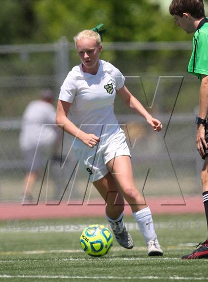 Thumbnail 3 in Benicia vs. Rio Americano (CIF SJS D3 Final) photogallery.