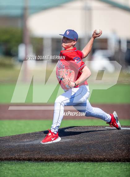Thumbnail 2 in Lewisburg vs. Chiles photogallery.