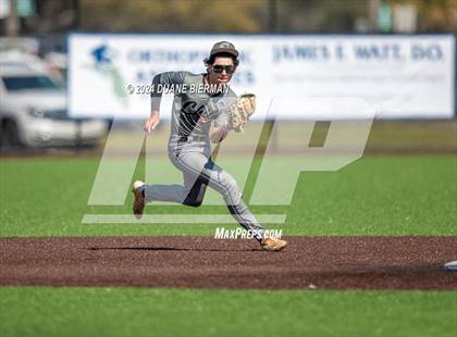 Thumbnail 3 in Lewisburg vs. Chiles photogallery.