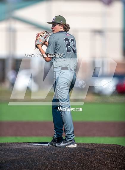 Thumbnail 2 in Lewisburg vs. Chiles photogallery.