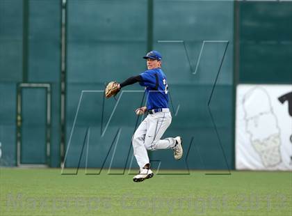 Thumbnail 2 in Gibault Catholic vs Columbia photogallery.