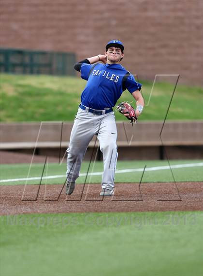 Thumbnail 3 in Gibault Catholic vs Columbia photogallery.