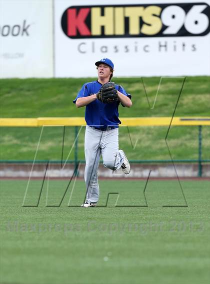 Thumbnail 2 in Gibault Catholic vs Columbia photogallery.