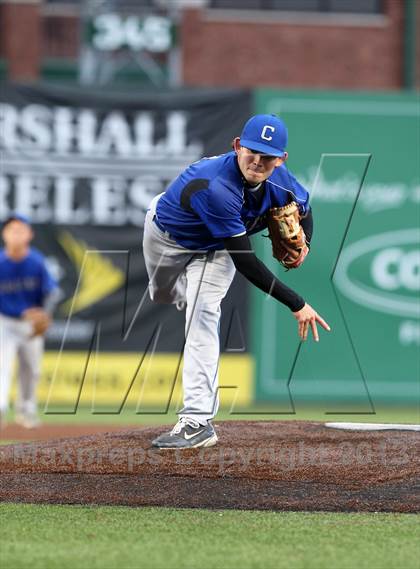 Thumbnail 3 in Gibault Catholic vs Columbia photogallery.