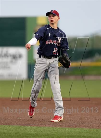 Thumbnail 3 in Gibault Catholic vs Columbia photogallery.