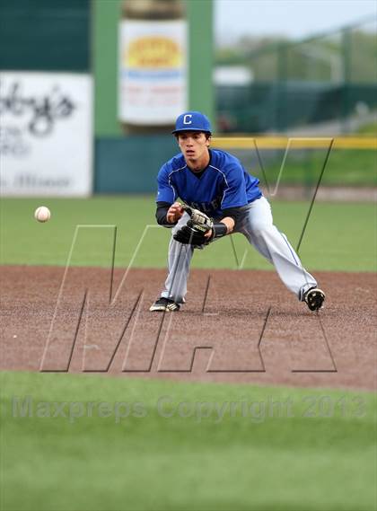 Thumbnail 2 in Gibault Catholic vs Columbia photogallery.